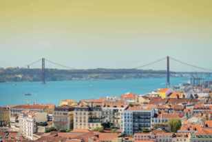 Lissabon_Tejo_Brücke_1